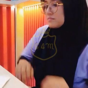 Mbak Tika Hijab Pamer Meki Di Kantor