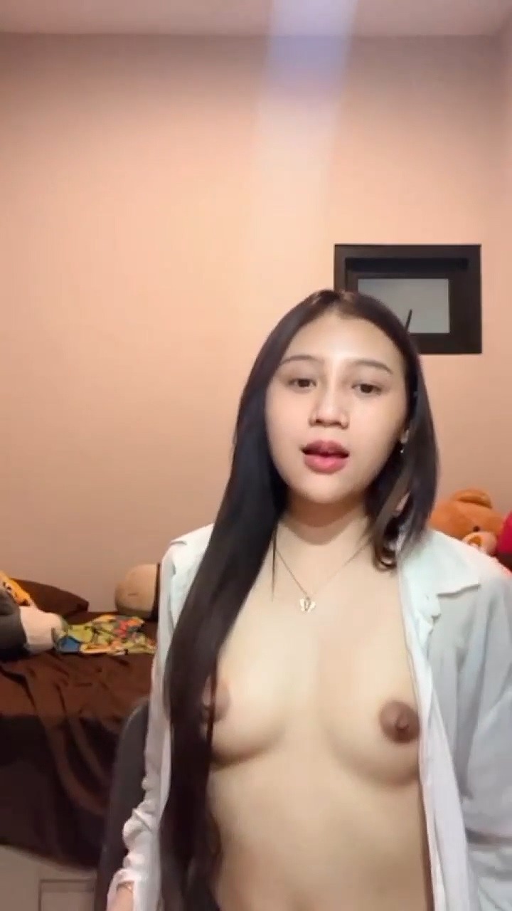 MERCY Buka Tete Cubit Putingnya