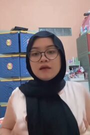 Mbak Afija Sangean Omek ada Koleksi Ngentotnya