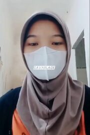 Dyfaa Jilbab Nekat Buka Toket dan Meki Berjembut