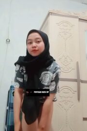 Sera Jilbab Joget Tiktok Buka Celana Buka Pula Baju