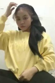 Bokep Cewek Jilbab Sange Body Gemoy