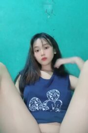 Si Cantik Ketagihan Mainin Itil