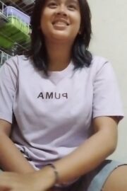 NINA Sendiri Di Rumah Kesempatan Colmek