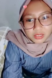 LIDIA Hijab Buka Room Live Telanjang