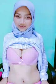 YEMI Hijab Nakal Kocok Memek Brutal