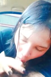 Disepong Lonte Dalam Mobil